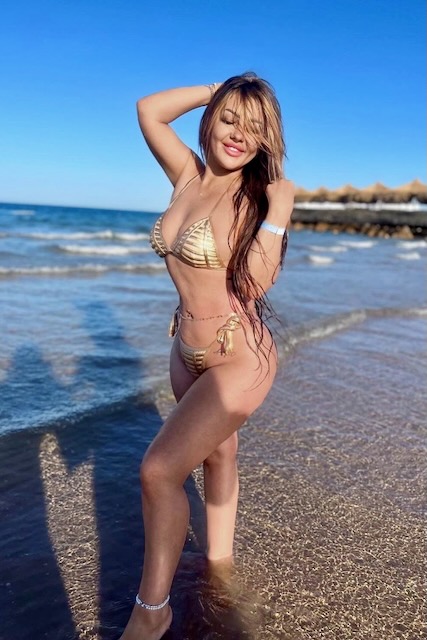 8300a775-9704-4968-8947-67349407e3d8